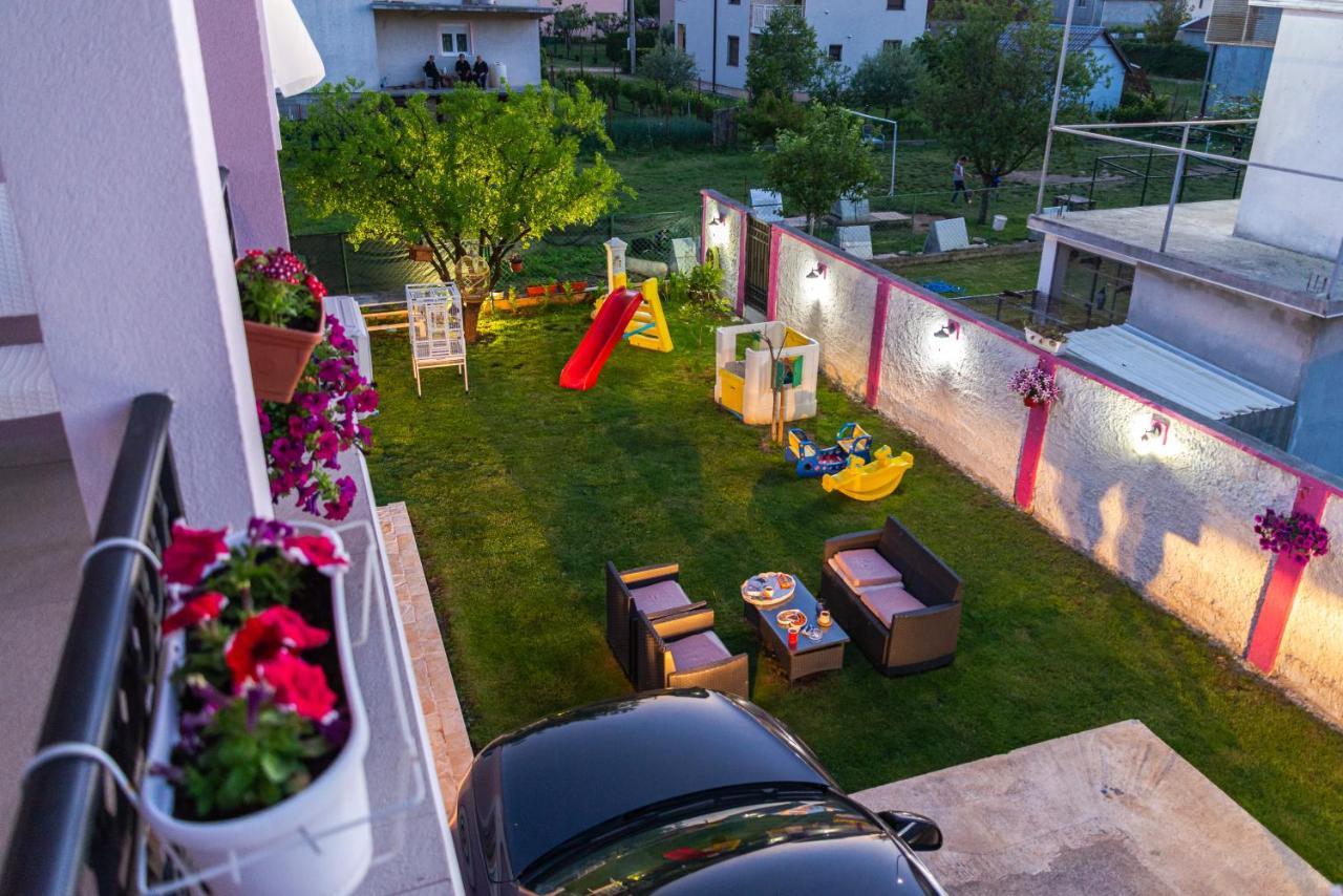 Apartman Mona Подгориця Екстер'єр фото